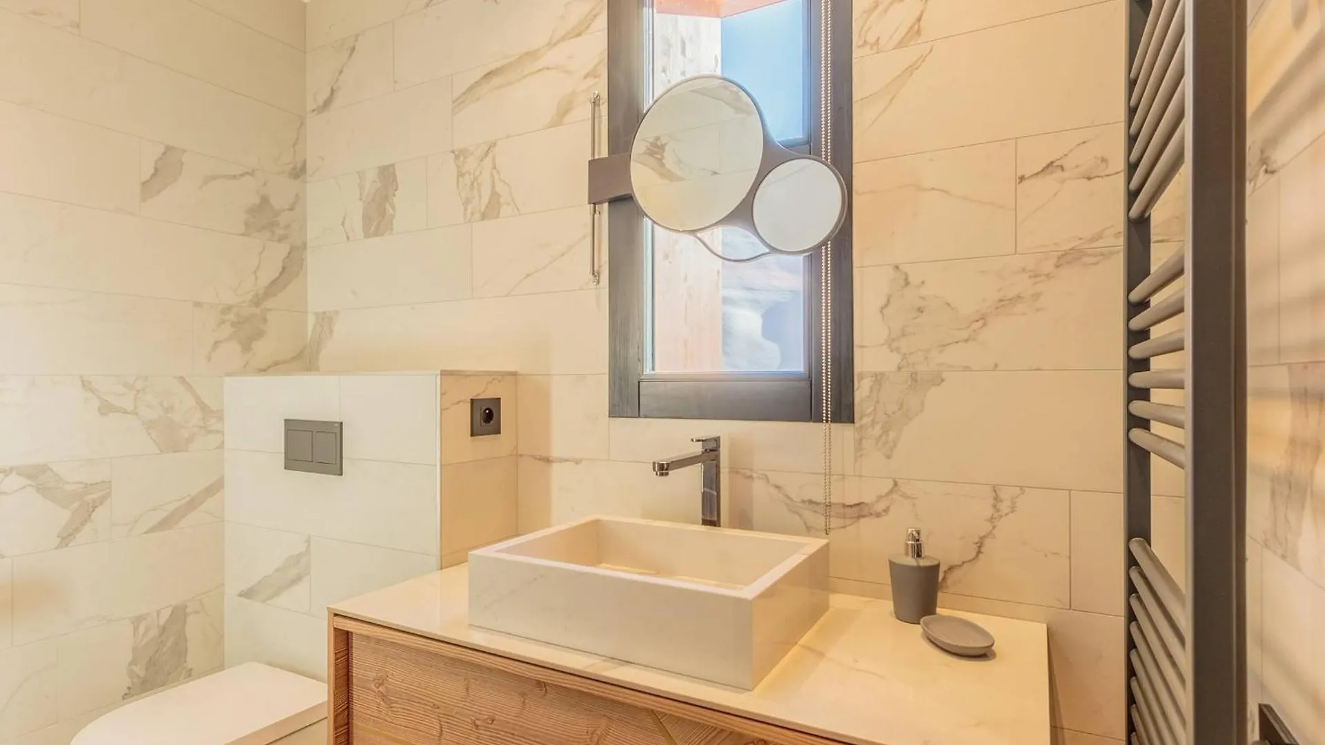 Appartement De Luxe 4* Pour 4 Personnes Avec Spa Et Parking Les Arcs 1800 - Fr-1-352-89 Bourg-Saint-Maurice